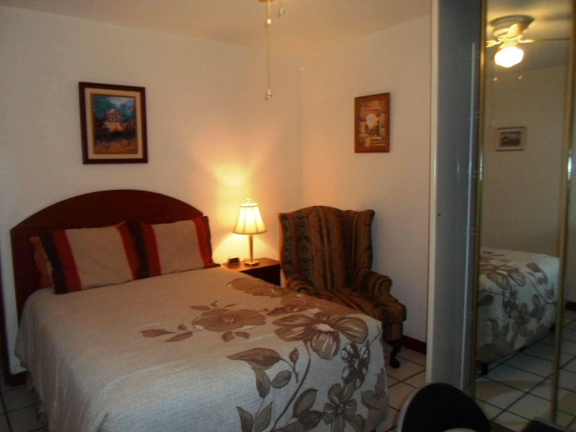 جواتيمالا Novohostal B&B المظهر الخارجي الصورة